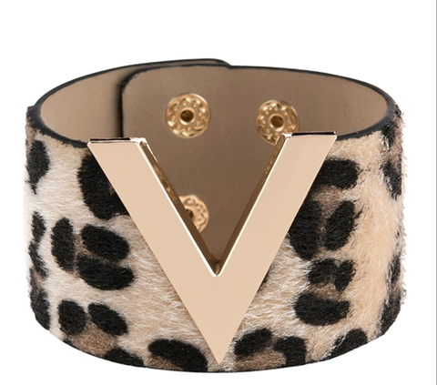 V Printed Leather Bracelet